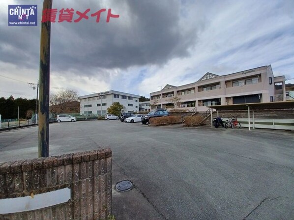 田丸駅 徒歩72分 1階の物件外観写真